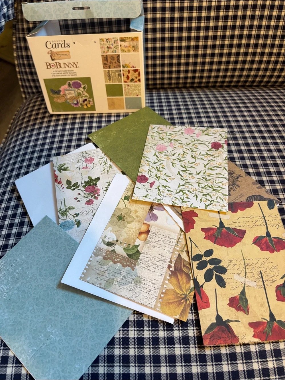 Hallmark Cream Picture Frame with Birdhouses and set of 30 botanical cards